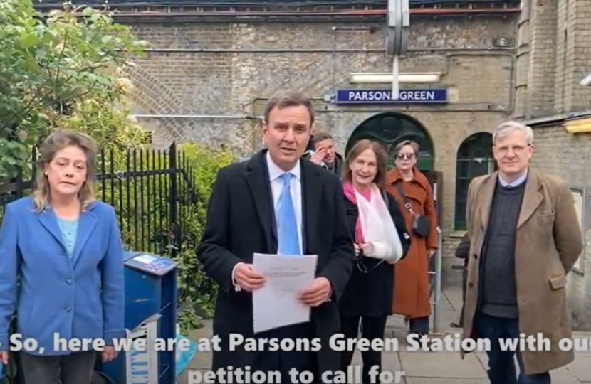 Improving pedestrian accessibility at Parsons Green and Putney Bridge Tube Stations 